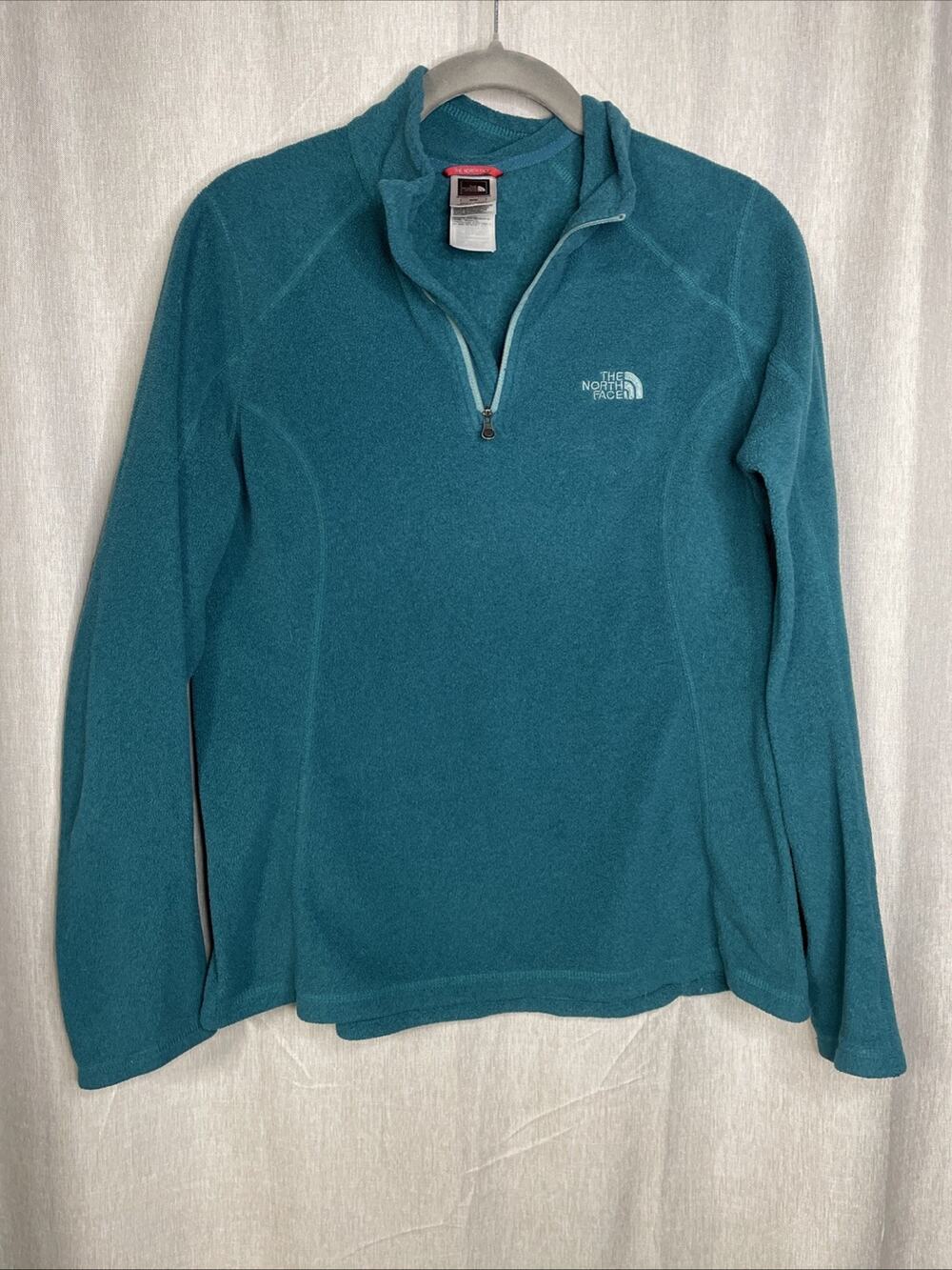 The North Face Women’s Teal Fleece Quarter Zip Pullover Long SLV - Size Medium